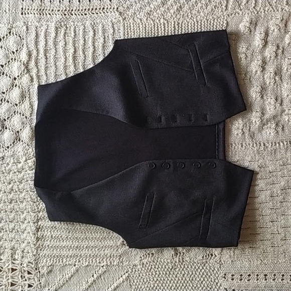 Le 31 Vest with Pocket and Stitching Details - Picture 7 of 12